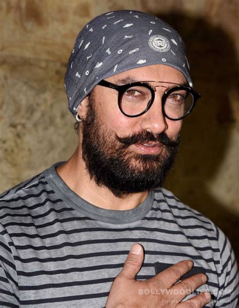 Aamir Khan Looks Smashing At The Dangal Transformation Video Screening