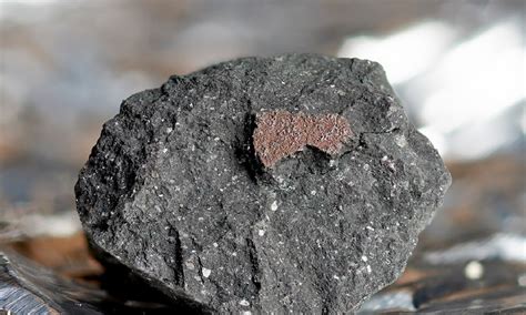 Extremely Rare Meteorite That Fell On A Driveway In England Contains