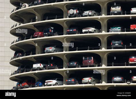 Parking Garage Marina City Chicago Illinois Usa Stock Photo Alamy