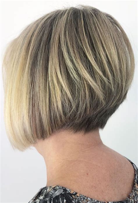 16 Seriously Cute Graduated Bob Haircuts Trending Right Now