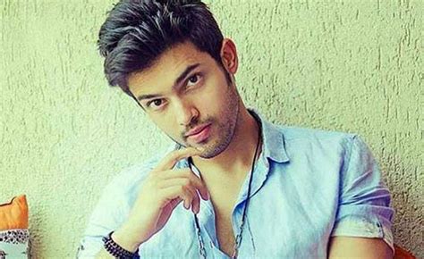 Parth Samthaan Height In Feet Inches Weight Body Measurements Wife