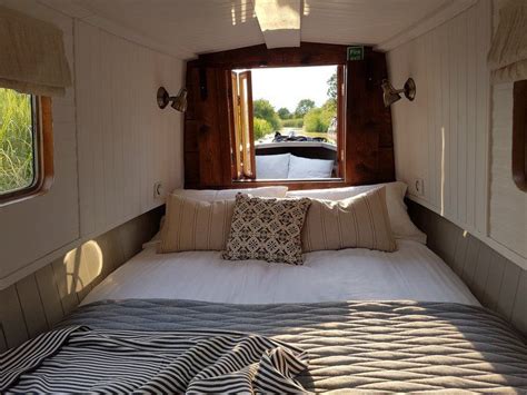 Luxury Canal Boat Hire Interior 2 Boat House Interior Canal Boat Boat Interior Design