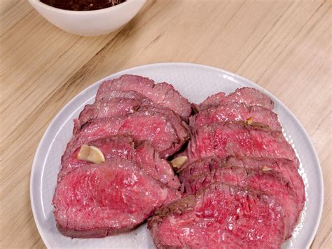 Rosbeef au four à lail Recette de Rosbeef au four à lail