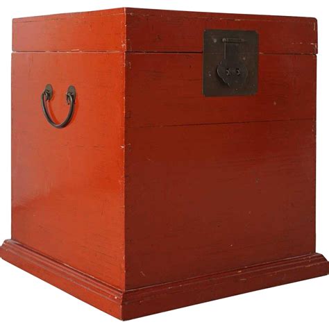 Large Chinese Red Lacquer Box | Red lacquer, Wood boxes, Red