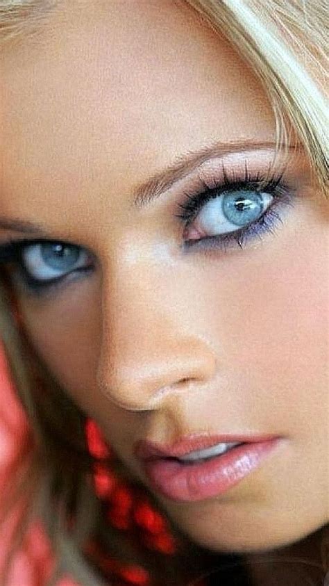 Pin By Penelope On Ca§i Di Bellezza♥️ Beautiful Eyes Woman With Blue