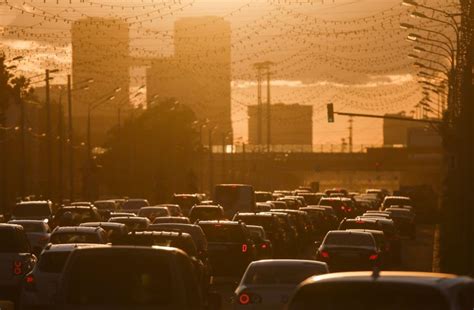 This Tiny Change In The Way We Drive Could Eradicate Most Traffic Jams