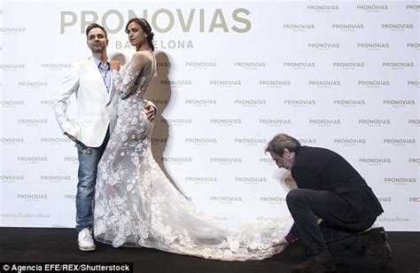 Bradley Coopers Girlfriend Irina Shayk Looks Sensational In Lace