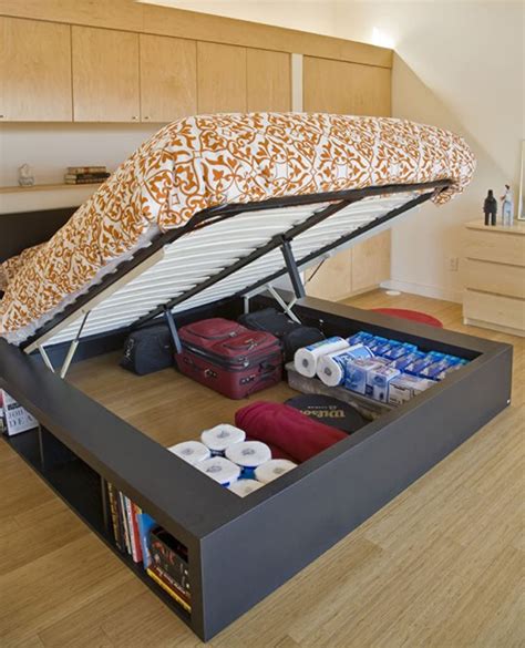 A diy storage bed is an ideal way to meet a bedroom storage need with style. Any idea how I could make this bed? : DIY