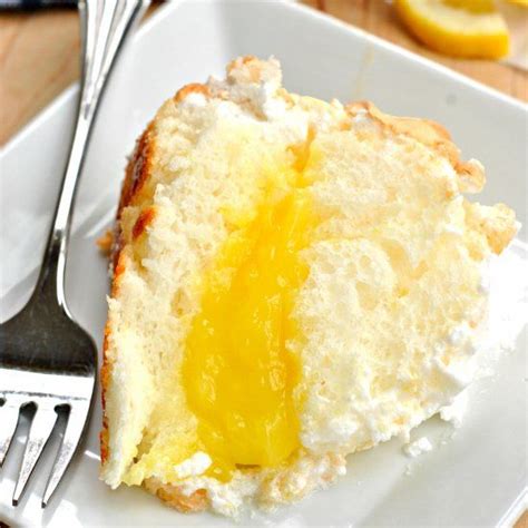 Lemon Meringue Cake Is Light Fluffy Creamy And Full Of Great Lemon