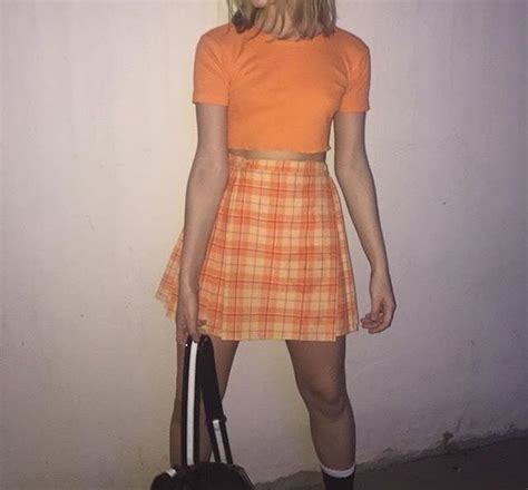 ˗ˏˋ🕊ˎˊ˗ 𝘱𝘪𝘯𝘵𝘦𝘳𝘦𝘴𝘵 𝘤𝘰𝘴𝘮𝘪𝘤𝘨𝘰𝘵𝘩 fashion fashion inspo orange outfit
