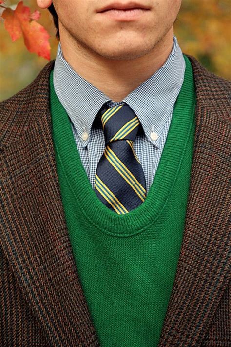 Sweater And Tie Newbfarm