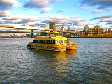5 Great Manhattan Boat Tours For Tourists