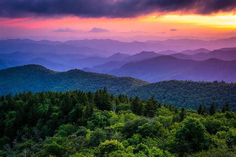 Sunset From Cowee Mountains Overlook On The Blue Ridge Parkway North