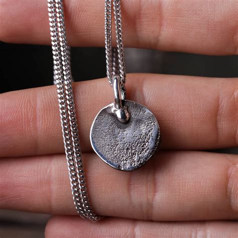 Mens Necklace Medal Pendant Handmade In Sterling Silver Etsy Joyas