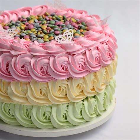 Prepara una receta de mousse de chocolate casero sin huevo solo 2 ingredientes. Quer aprender a fazer este bolo lindo ???? Hoje à noite ...