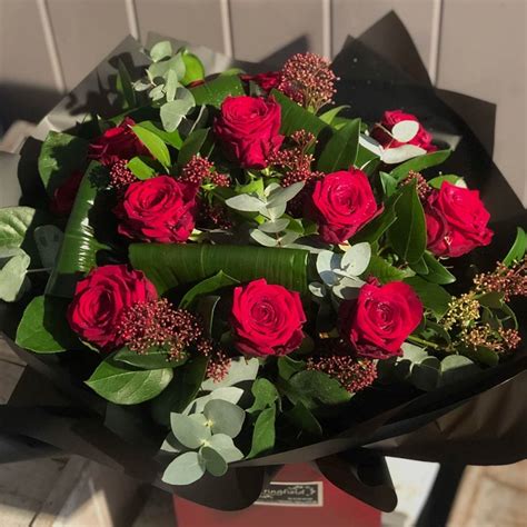 Classic Dozen Red Roses Buy Valentines Day Flowers Online