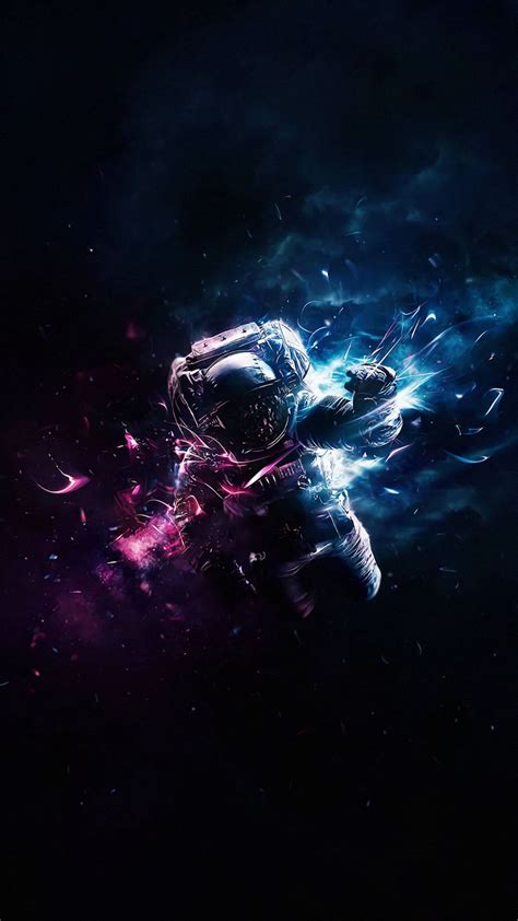 Download Wallpaper 1080x1920 Cosmonaut Astronaut Art