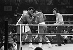 Look back: Thrilla in Manila - CBS News