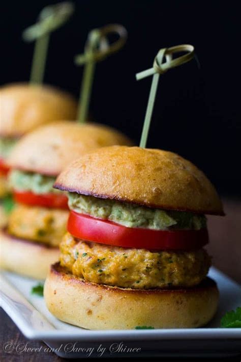 11 MOUTHWATERING BURGERS TO TRY THIS SUMMER