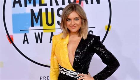 Kelsea Ballerini Announces First Headlining Tour Called Miss Me More