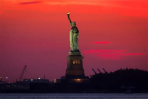 Statue Of Liberty From The Brooklyn Bridge Park Photo Spot