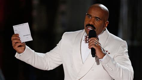 The Funniest Memes And Reactions To Steve Harvey Announcing Wrong Winner At Miss Universe