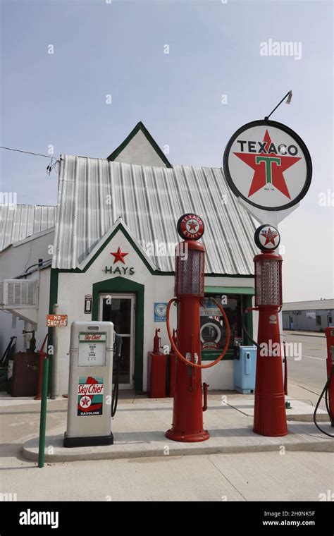 Vintage Texaco Gas Station Hi Res Stock Photography And Images Alamy