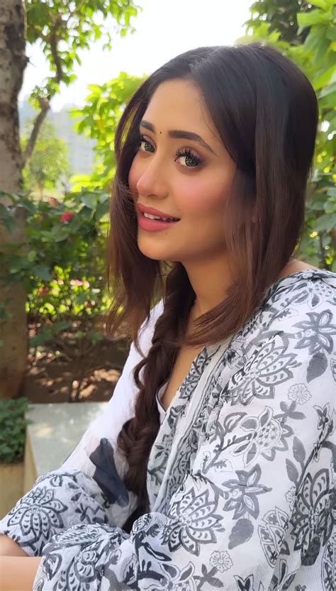 Shivangi Joshi 🌹 ️🌹 Back Women Shivangi Joshi Instagram Bollywood