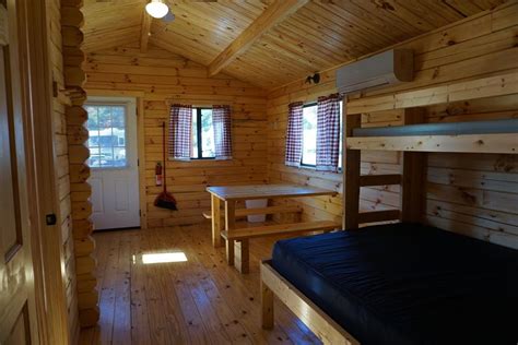 Deluxe Log Cabin With Kitchenette And Bathroom Hartwick Highlands