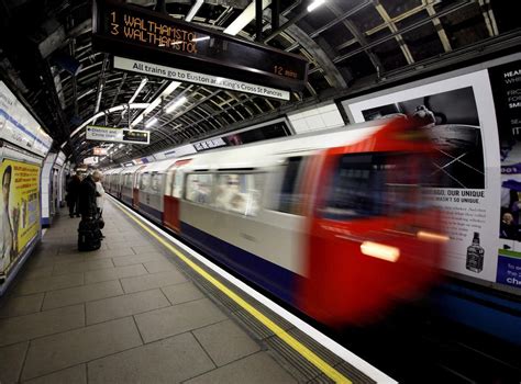 13 Secrets Of The Tube Revealed By London Underground Driver The