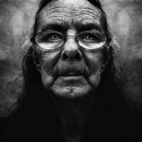 Black And White Homeless By Lee Jeffries Kontraplan Black And White