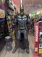 This lifesize Batman statue seen at an Ebgames store (Game Stop) : r/batman