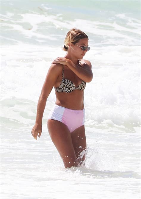 Jess Woodley In Bikini On The Beach In Tulum Hawtcelebs