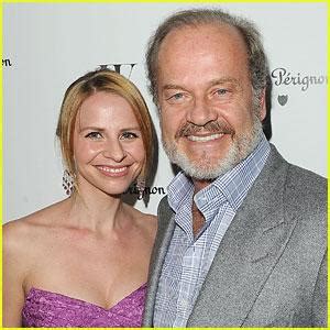 Kelsey Grammer Wife Kayte Walsh Dress Up For Golden Globes