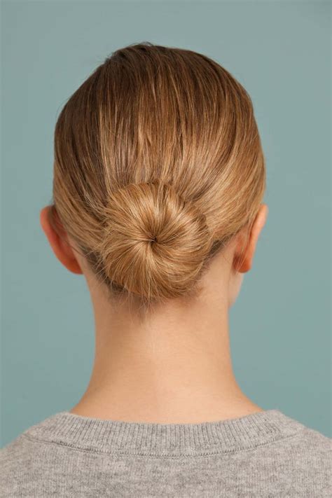 Tutorial How To Make A Ballerina Bun In 2020 Ballerina Hairstyles Ballerina Bun Tutorial