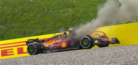 Carlos Sainzs Ferrari Ends Up In Flames At The Austrian Gp Marca