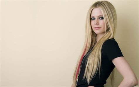 Avril Lavigne Backgrounds Wallpaper Cave