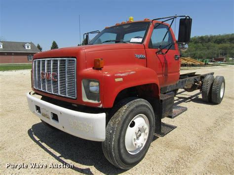1992 Gmc Topkick C7h042 Truck Cab And Chassis In Decorah Ia Item