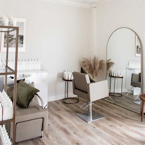 3 Tips To Make Your Salon Suite Look Bigger