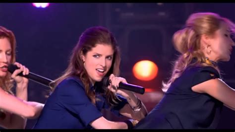 Pitch Perfect Final Scene A Capella Sing And Dance Youtube