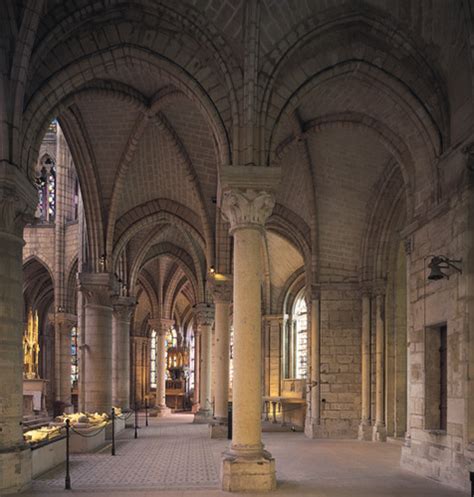 Gothic Xs Ribbed Vaults Flying Buttresses Further Articulation Of