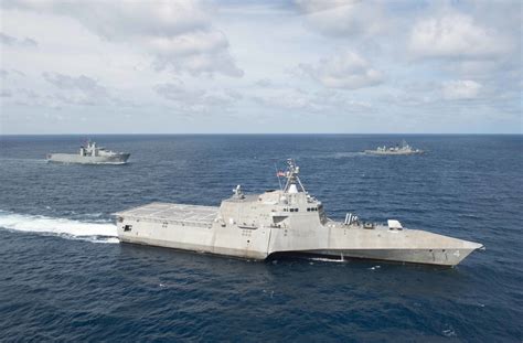 The Littoral Combat Ship Uss Coronado Lcs 4 Is Underway In Formation