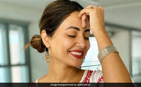 What Hina Khan Wrote After Completing 12 Glorious Years In Showbiz