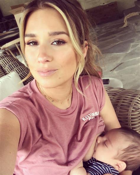 I haven't pressed my hair in over 6 months. Jessie James Decker, Motherhood Moments | PEOPLE.com