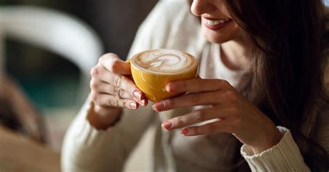 Hoch Die Guten Tassen Kaffee Nachhaltig Und Fair Genießen Webde