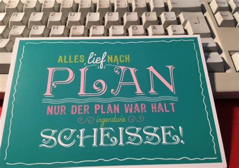 Was du spürst, ist gar nichts für dich hab keine angst, das wär lächerlich was du siehst, ist keine sorge wert denn alles, ja alles läuft nach plan. Alles läuft nach Plan, oder etwa nicht? - steh-auf-und ...