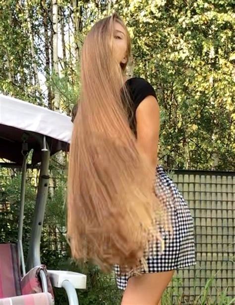 Video Vera In The Garden Part Realrapunzels Long Hair Styles