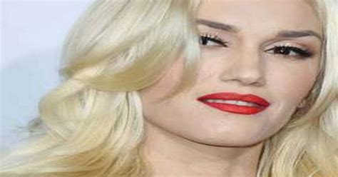 Gwen Stefani Pregnancy Made Solo Tour Torture Daily Star