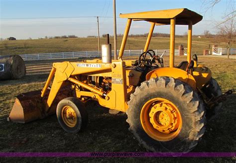 John Deere 300 Tractor In Ash Grove Mo Item D3063 Sold Purple Wave