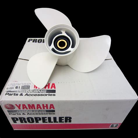 Yamaha New Oem Prop 13 14 X 17 Rh Aluminum Propeller 6e5 45945 01 00